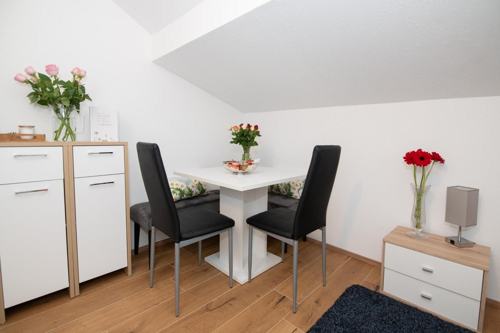 Ferienwohnung Waldblick, Faaker See Oberaichwald  Exterior photo