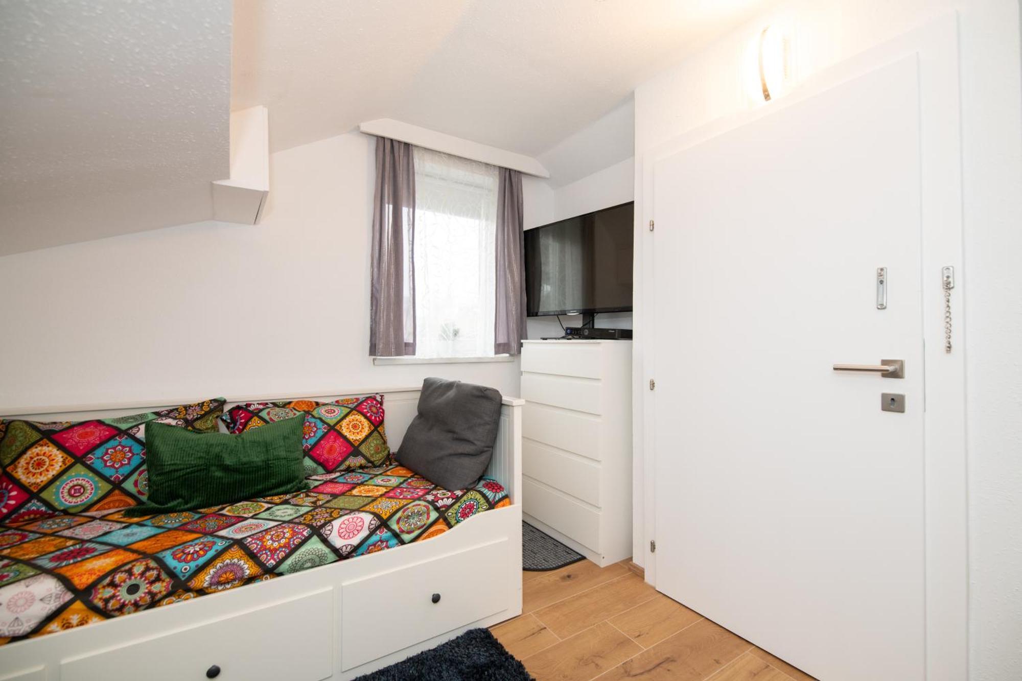 Ferienwohnung Waldblick, Faaker See Oberaichwald  Exterior photo